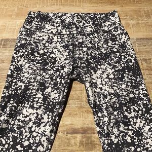 Fabletics power hold leggings 7/8